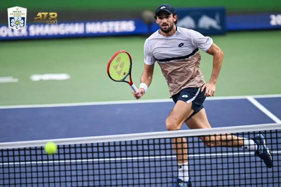 洛大师赛赛, 造了历史 洛大师赛赛, 造了历史